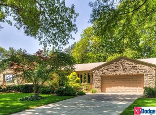 6244 Glenwood Rd, Omaha, NE 68132