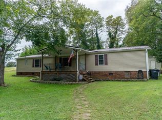 1475 Skeens Mill Rd, Trinity, NC 27370