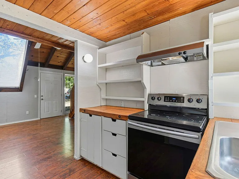 El Rancho Cottages — Photo 13