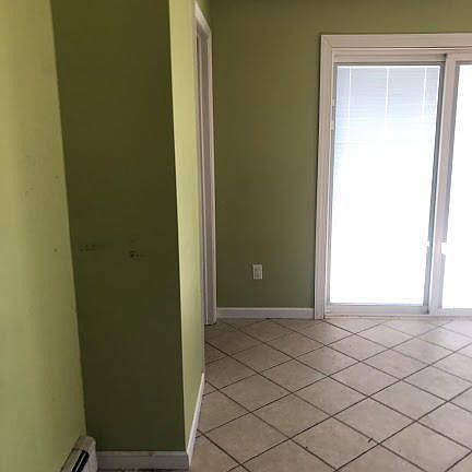 5th image of 9 Pollys Park Dr