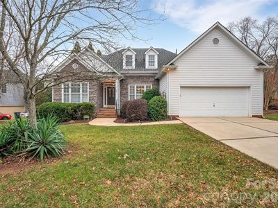 3001 River Bend Dr, Tega Cay, SC, 29708
