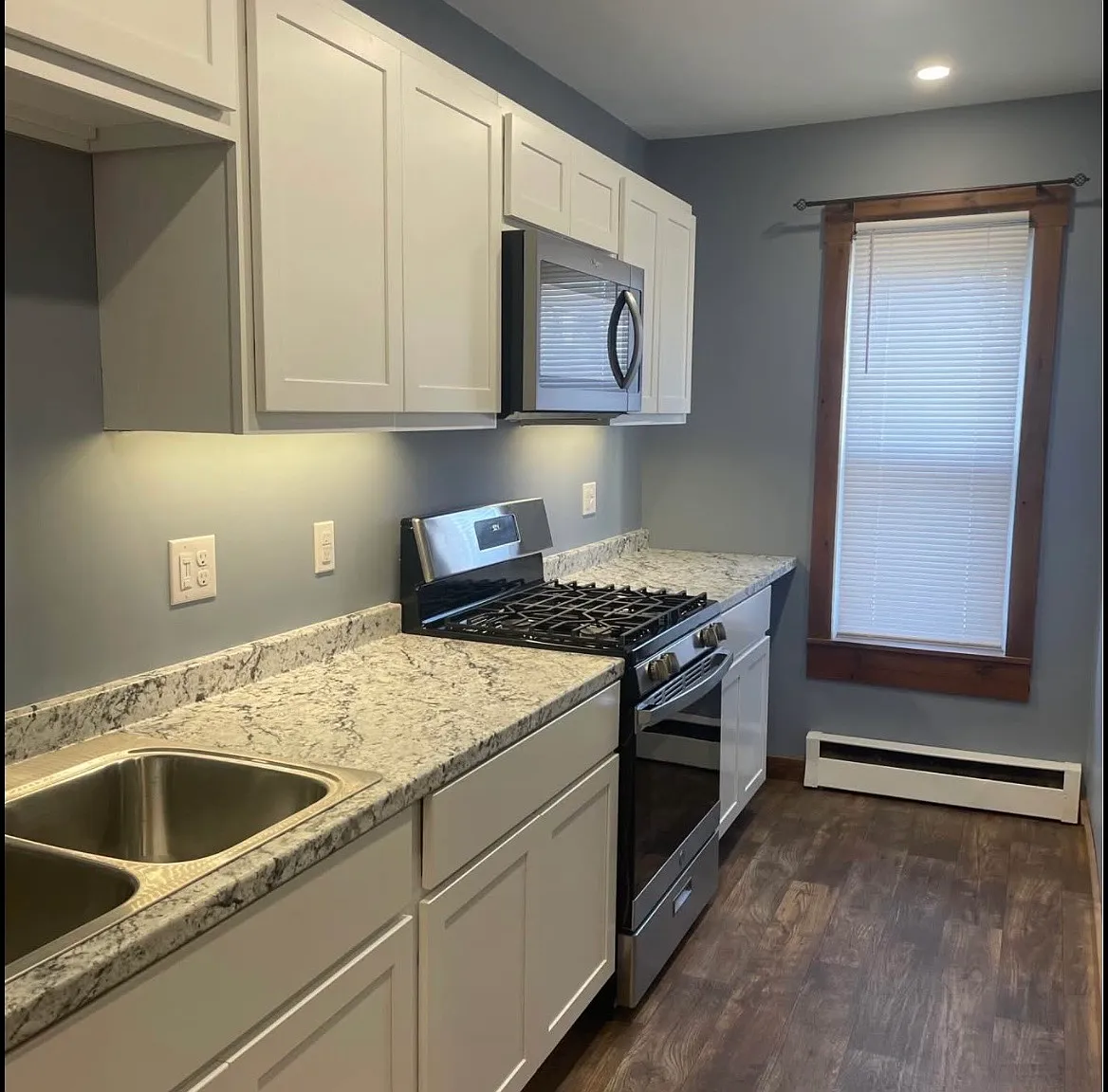 480 Cumberland Hill Rd — Photo 2