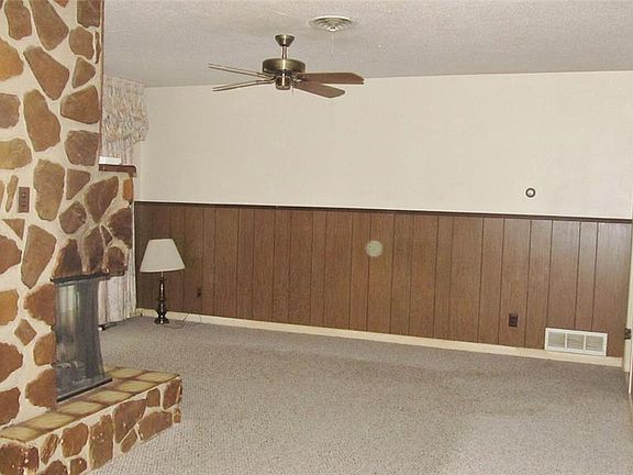 5th image of 8916 Tonawanda Dr