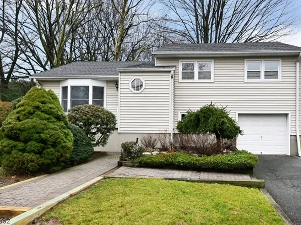 73 Spring Valley Rd, Paramus Boro, NJ 07652