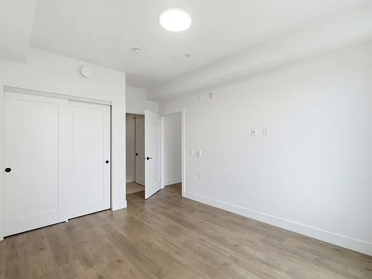 17783 56a Ave #D261 — Photo 10