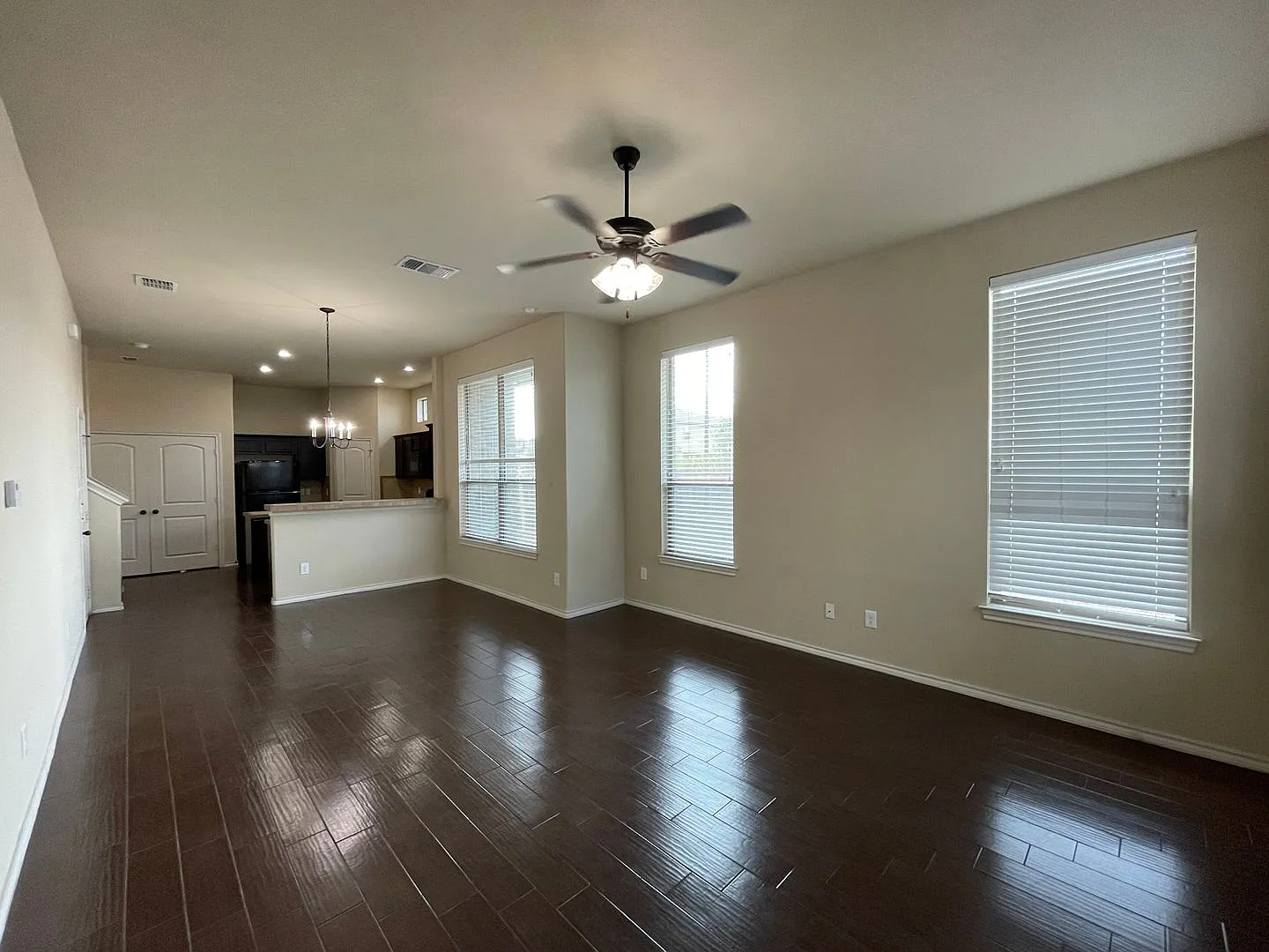 Townhome for rent — Photo 2