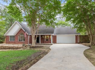 2420 Canter Ln, Conroe, TX 77384