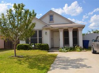 6010 Fray Augusto Ln, Laredo, TX 78043