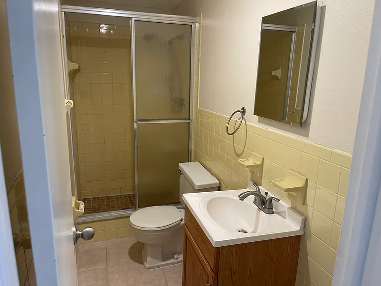 5701 Moog Rd — Photo 17