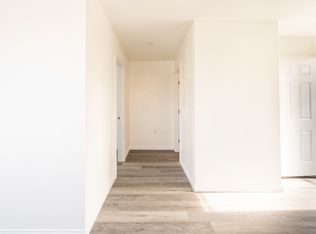 5503 N Roxburgh Ave, Azusa, CA 91702