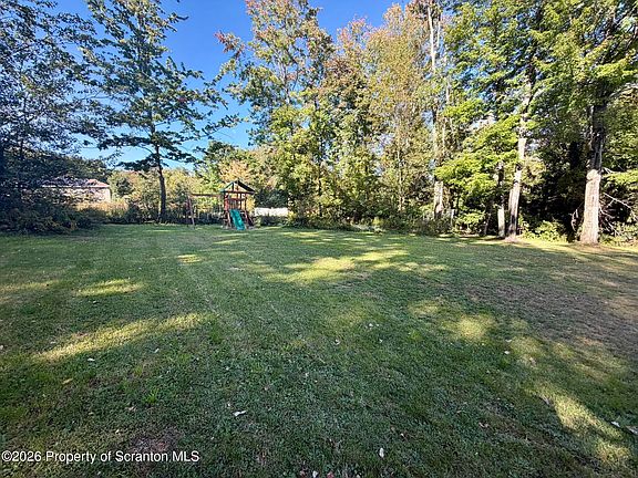 3rd image of 25 43rd St