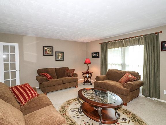 4th image of 1571 Marlene Dr