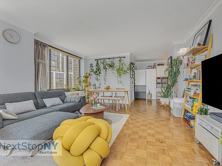215 W 95th St #15F — Photo 3