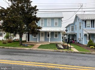 350 Chestnut St, Mertztown, PA 19539