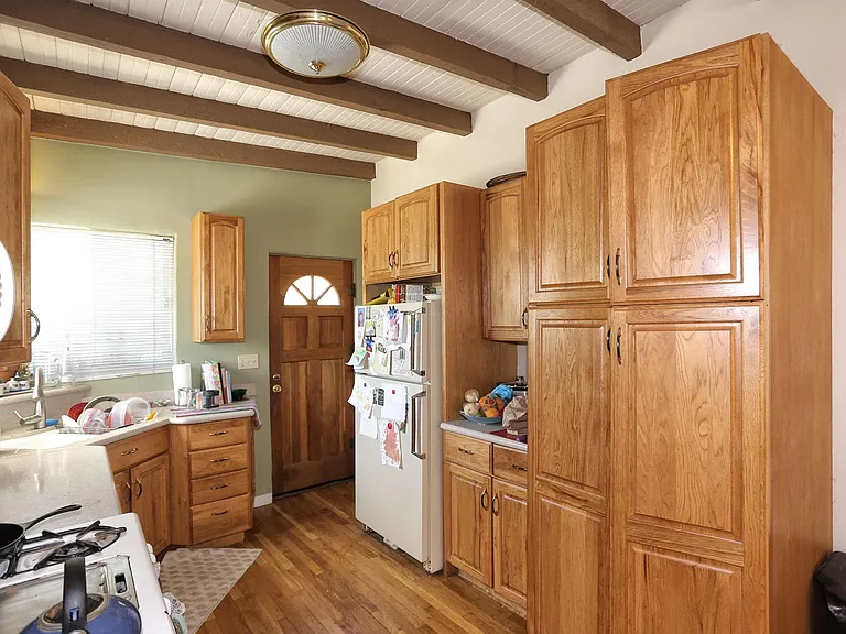 1521 E Mabel St #A — Photo 18