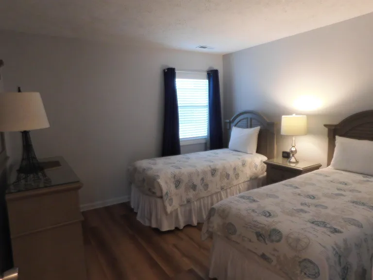 521 White River Dr #21F — Photo 17