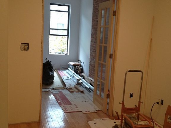 5th image of 526 E 83rd St APT 4E