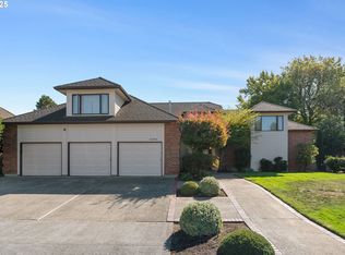 8305 NE 71st St, Vancouver, WA 98662