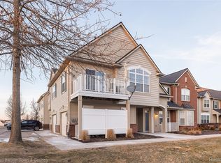 4324 Hampton Ridge Blvd, Howell, MI 48843