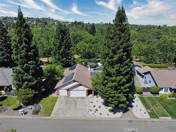 5th image of 2880 Springburn Way
