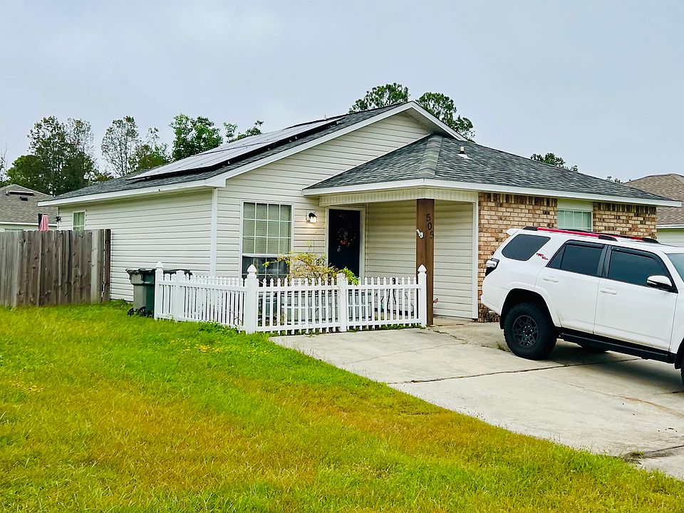 1st image of 505 Wood Crest Way
