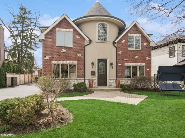 1121 Linden Ave, Deerfield, IL 60015