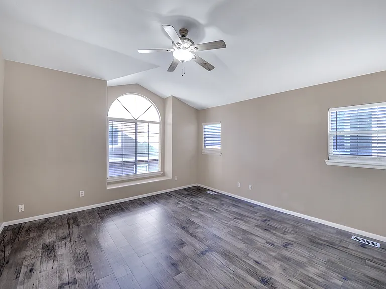 9456 Carlyle Park Pl — Photo 17