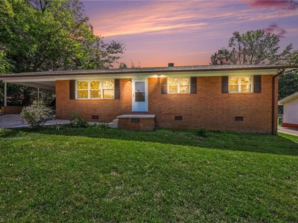 324 Silver Ave, Asheboro, NC 27203