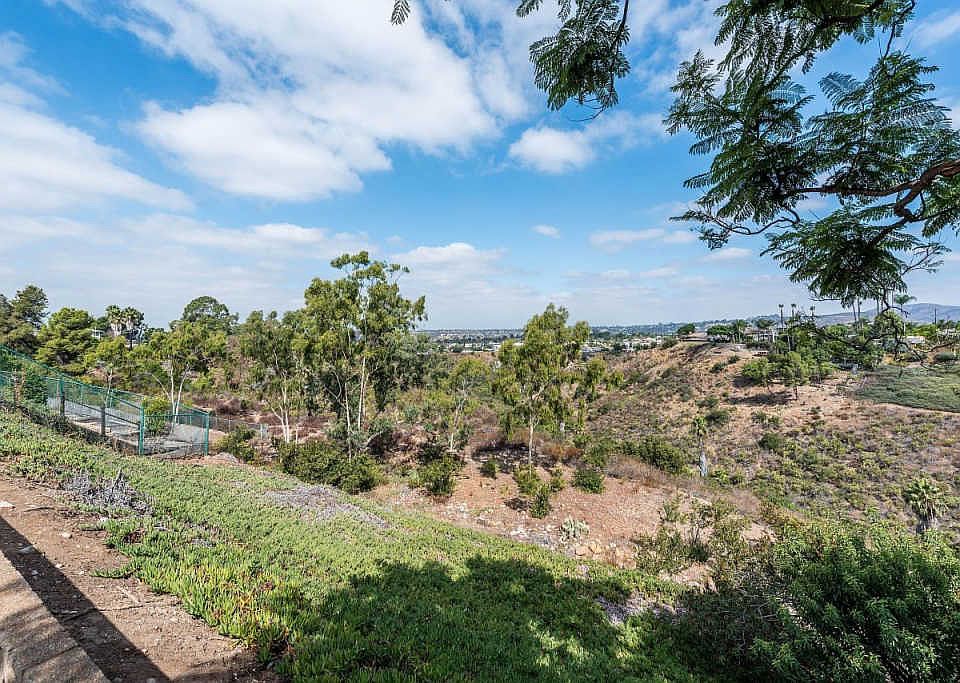 1st image of 5652 Del Cerro Blvd