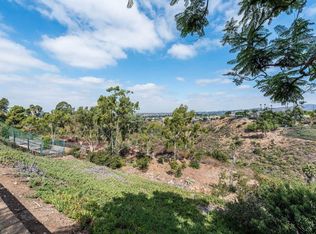 5652 Del Cerro Blvd, San Diego, CA 92120