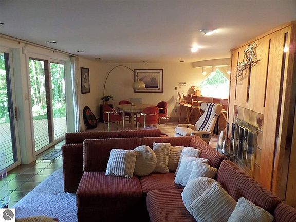 2nd image of 6176 Eagles Nest Dr