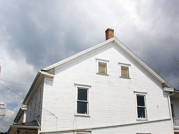 3rd image of 319-321 S Brown St