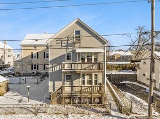 194 Hamlet St, Fall River, MA 02724