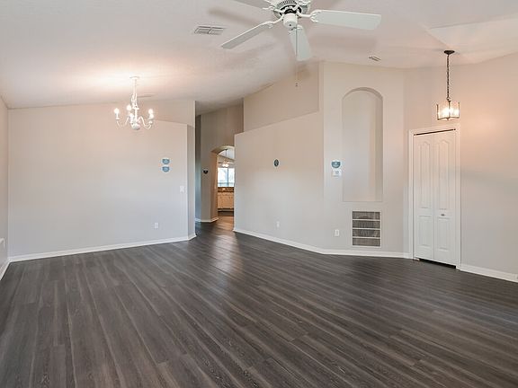 3rd image of 197 Afton Ln