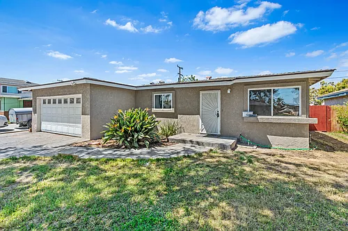 1140 Gaywood St Photo 1