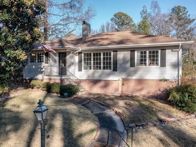 121 Rockaway Rd, Homewood, AL, 35209