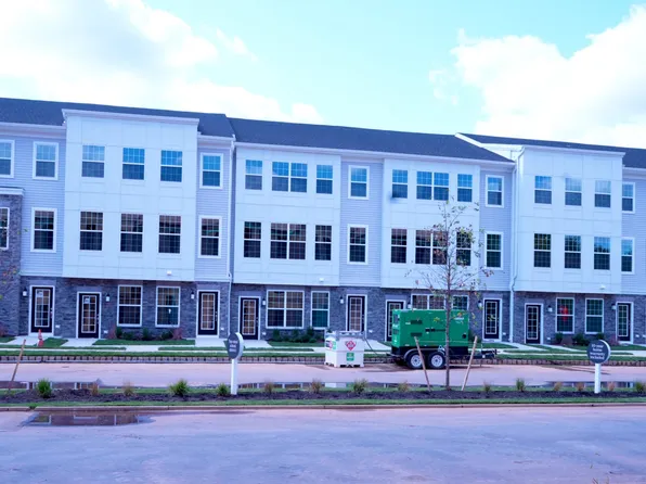 120 Stoutsburg Blvd, Pennington, NJ 08534