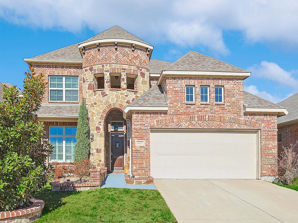 1st image of 612 Mist Flower Dr
