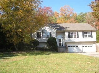 59 Bishop Mill Dr, Cartersville, GA 30121