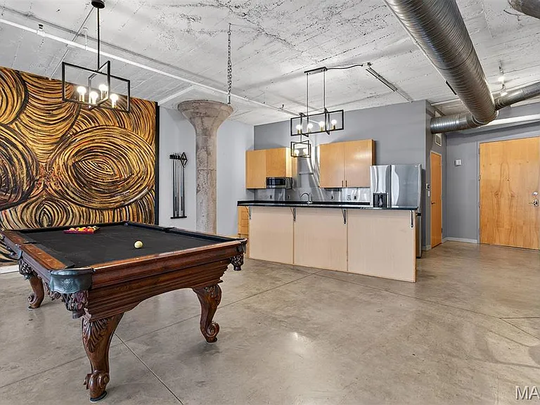 1611 Locust St #603 — Photo 3