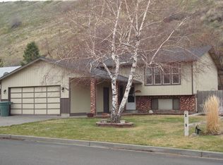 147 S Andrea St, Milton Freewater, OR 97862