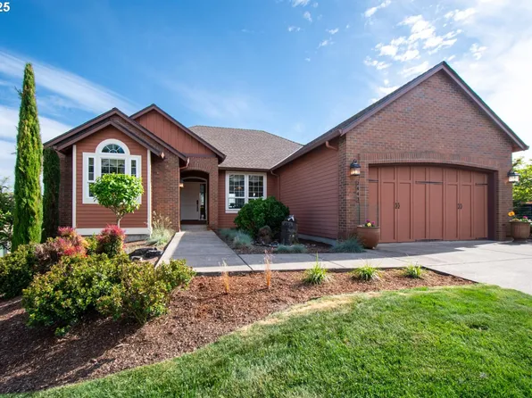 2443 N 3rd St, Washougal, WA 98671