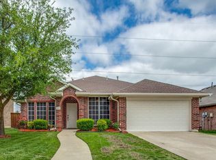 303 Autumn Breeze Dr, Wylie, TX 75098