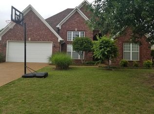 30 Isaac St, Jackson, TN 38305
