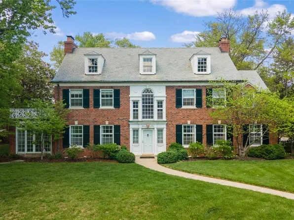 303 W Jackson Rd, Saint Louis, MO 63119