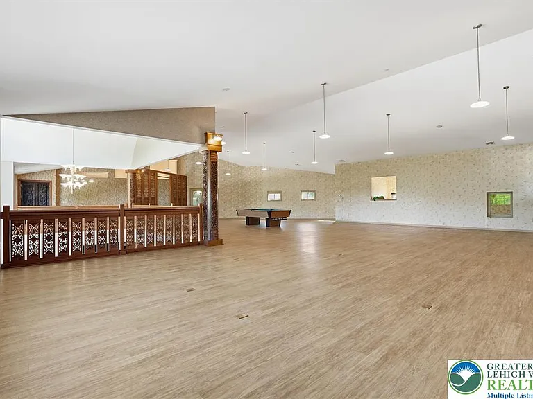 6271 Batman Rd — Photo 76