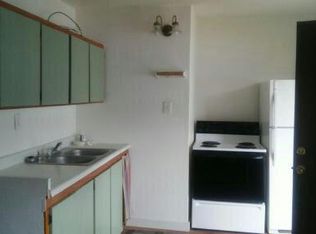 205 W Adams St APT 3, Huntington, OR 97907