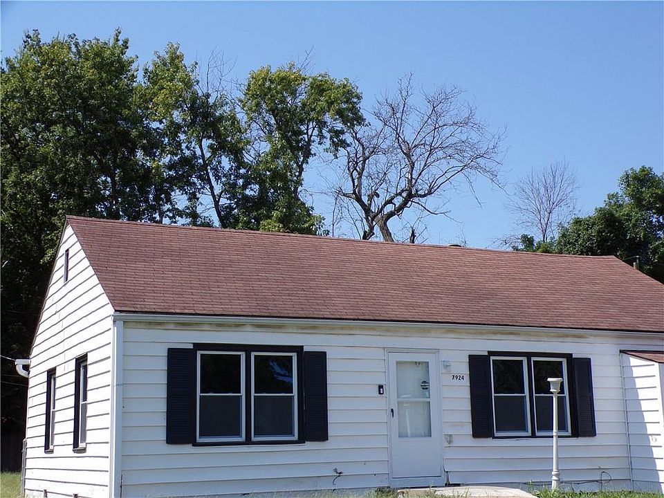 1st image of 7924 Prospect Ave