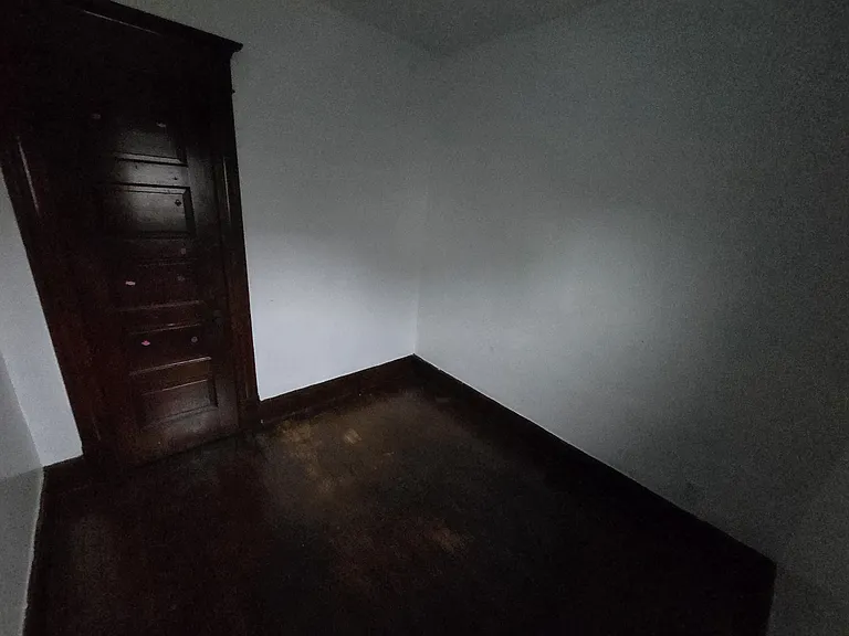 560 Fargo Ave #2 — Photo 8