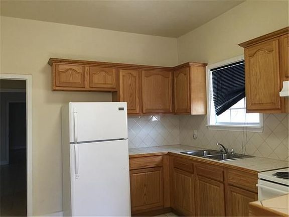 5th image of 3035 Bienville St